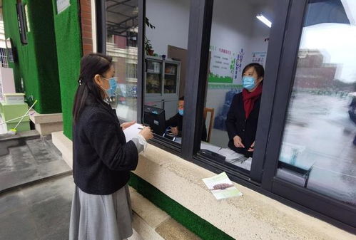 物業公司清理違章建筑，必須事先通知業主嗎？——兼談建筑物清潔服務的職責邊界